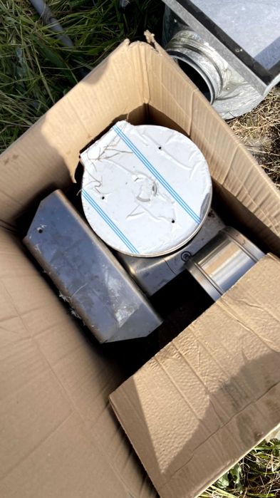 Tubos de exaustão de fumo  + Material de casa de banho