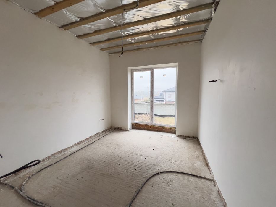 Продам котедж 100м2, р-н Райський сад.