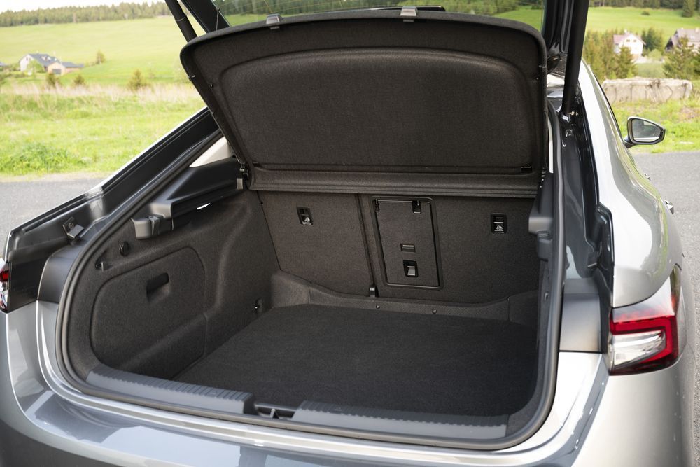 Skoda Superb ver-2-0-tdi-sc-dsg