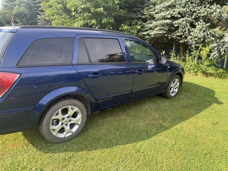 Opel Astra H Combi