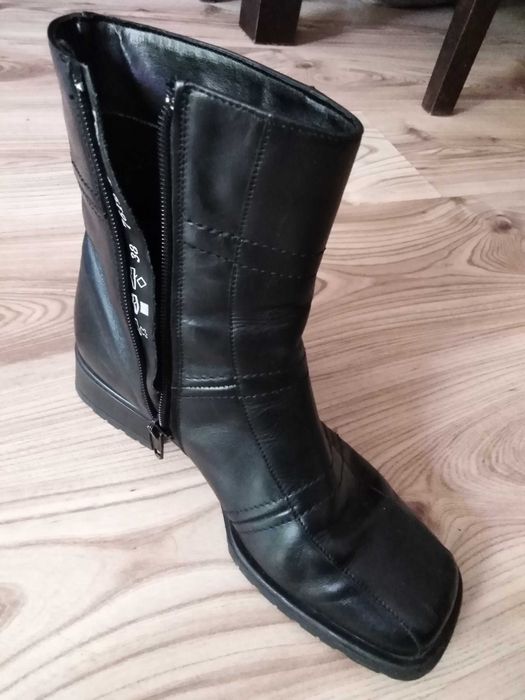 Skórzane botki damskie.
