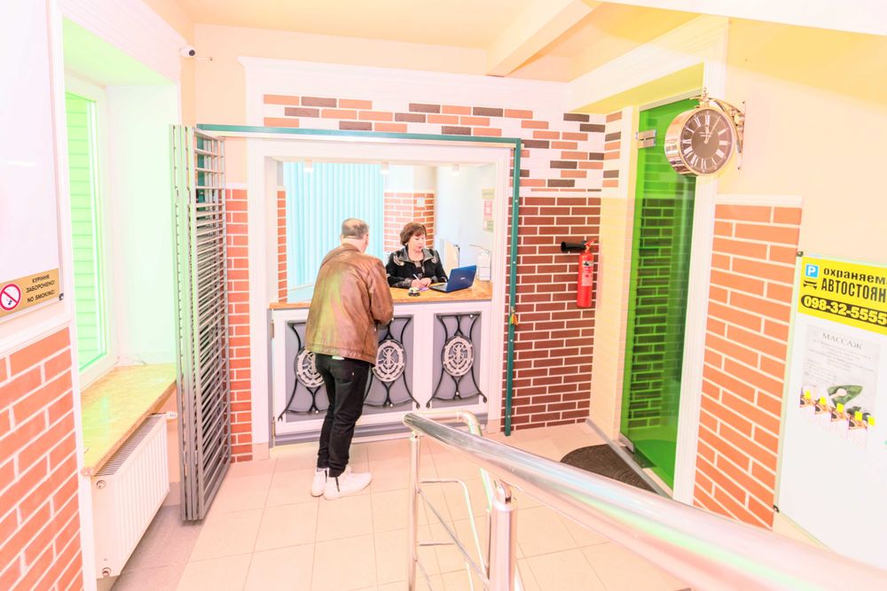 Новий хостел центр Запоріжжя "Файна Птиця" готель