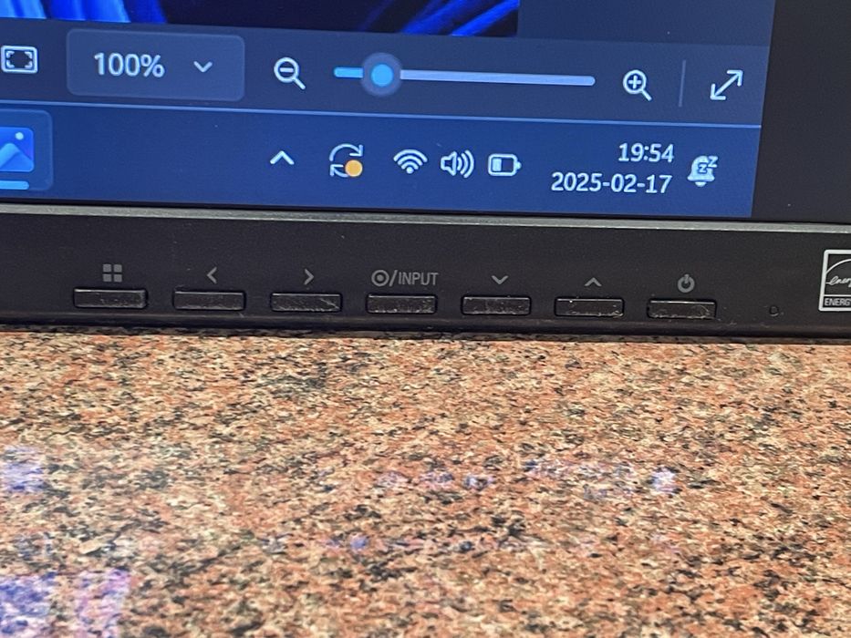 Monitor LG 24” full HD hdmi