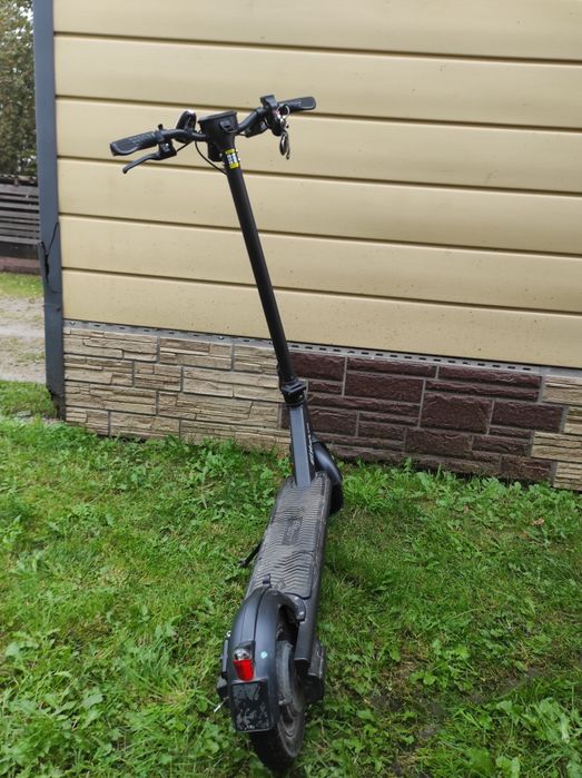 Продам електросамокат