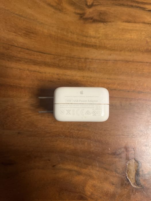 Orginalna wtyczka adapter Apple 10W USA