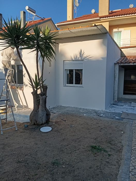 Serviço de remodelação capoto pintura