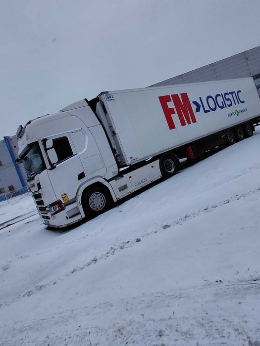 Wynajem naczep chłodni atrakcyjne ceny i współpraca krajowa!