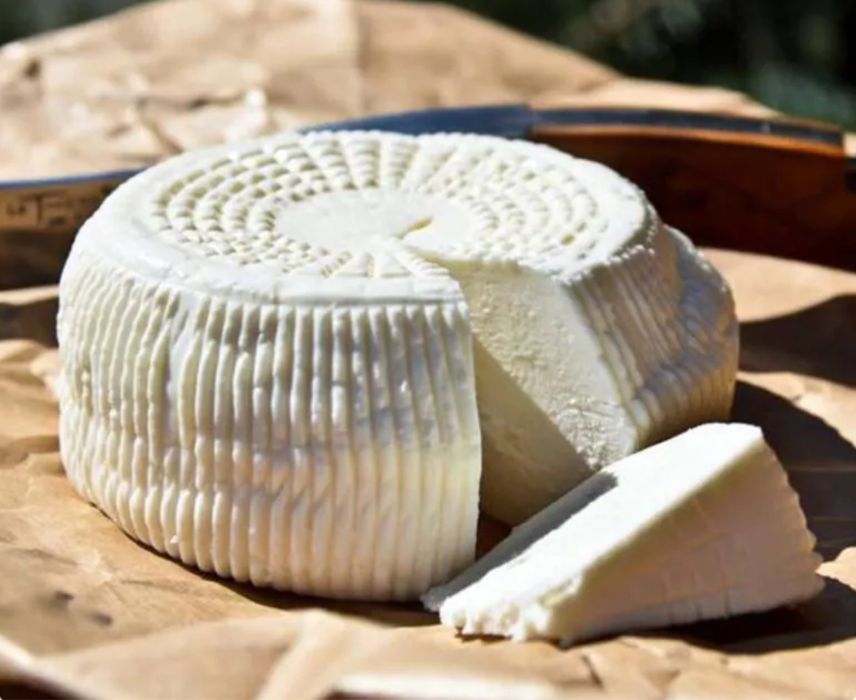 Ser z koziego mleka