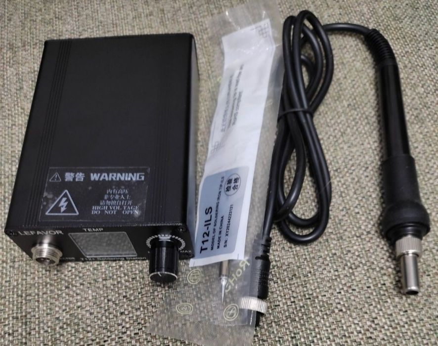 Паяльная станция Hakko t12  новая