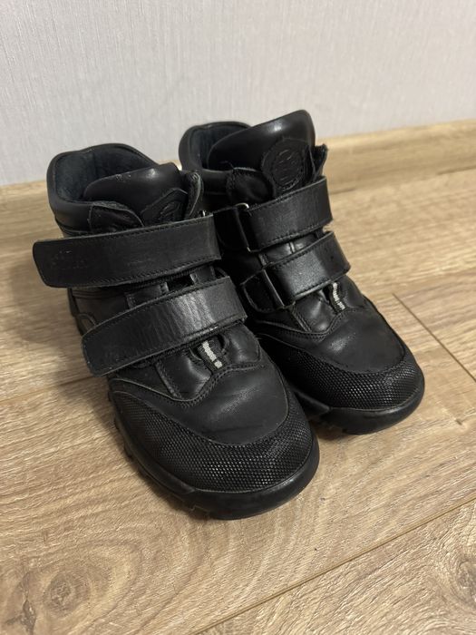 Шкіряні демі черевики р 32