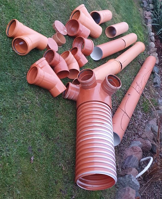 Rury kolana kanalizacyjne fi110 fi200