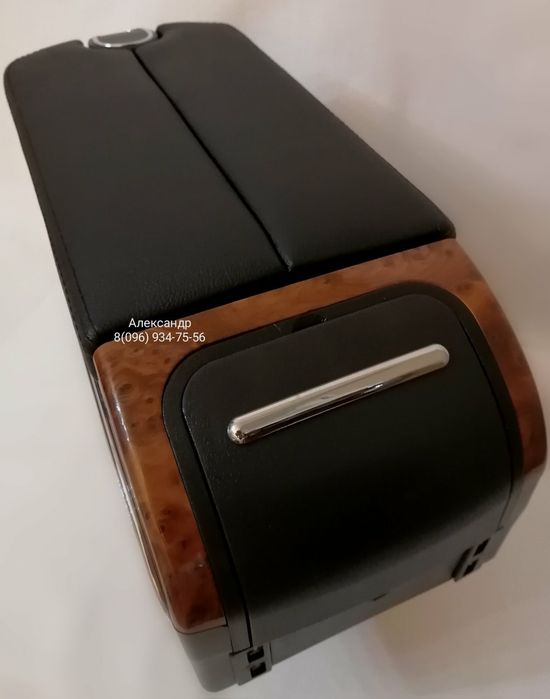 Подлокотник Citroen C4