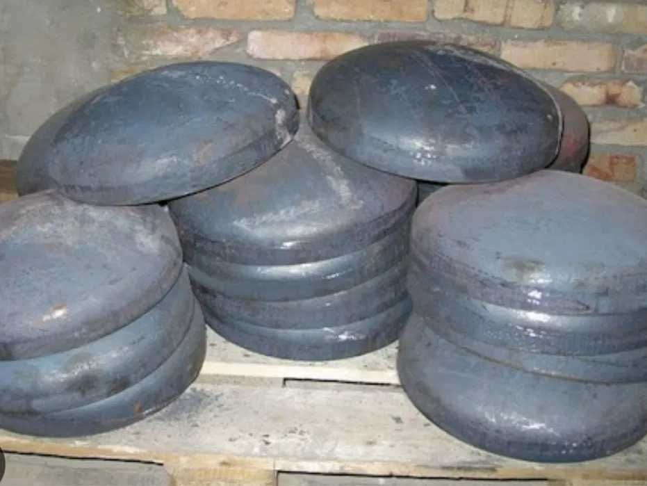 Днище еліптичне (эллиптическое), торосферичнесферичне (сферическое)