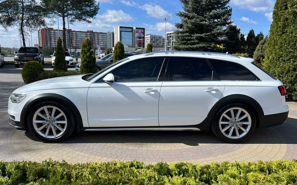 Audi A6 Allroad 2016