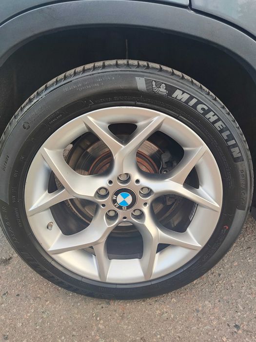 Продам БМВ х1 2014 xDrive 28i