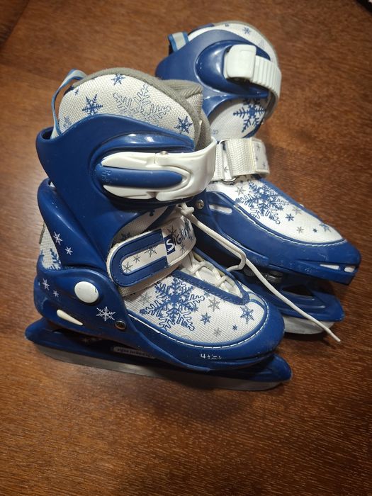 Łyżwy dziecięce regulowane