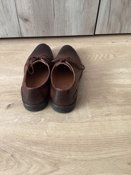 Buty skórzane 40