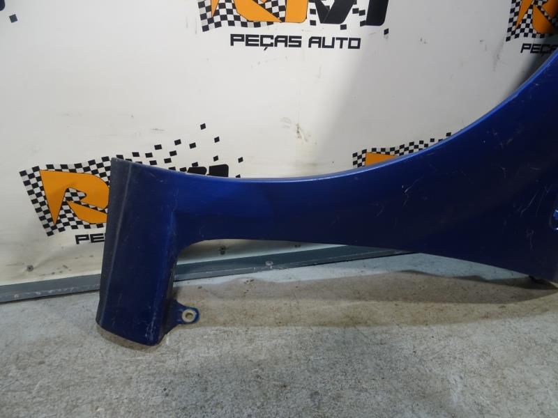 Guarda-lamas esquerdo FIAT Grande Punto (199_)
