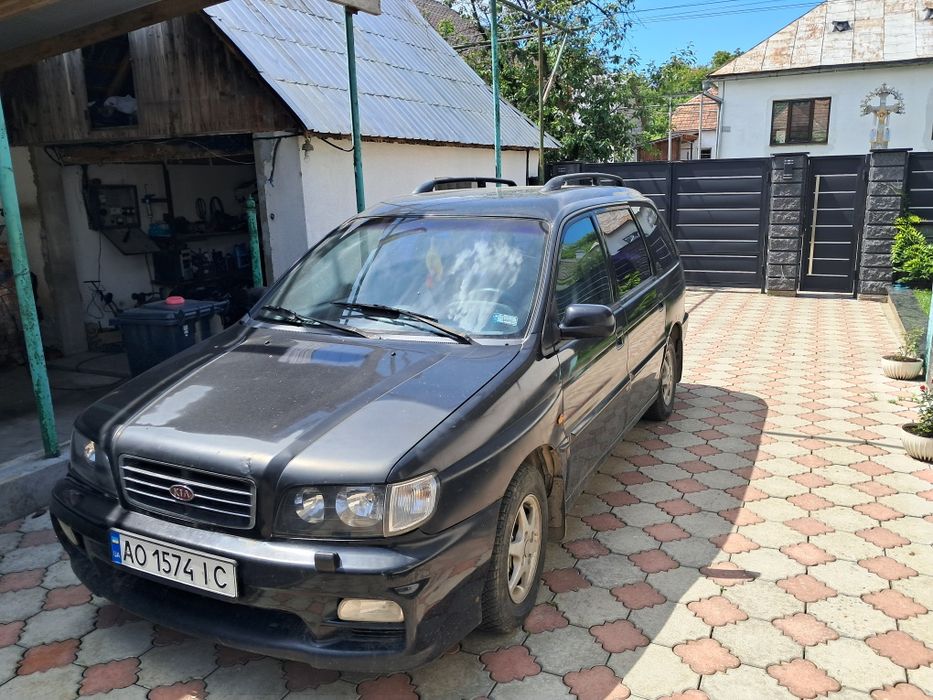 Кіа Джойс 2.0 бенз 1999рік  7 місць