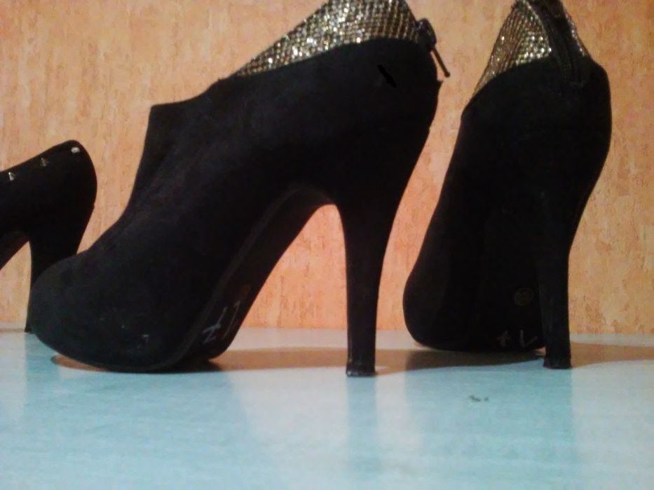 buty botki, szpilki na platformie-roz. 5/38