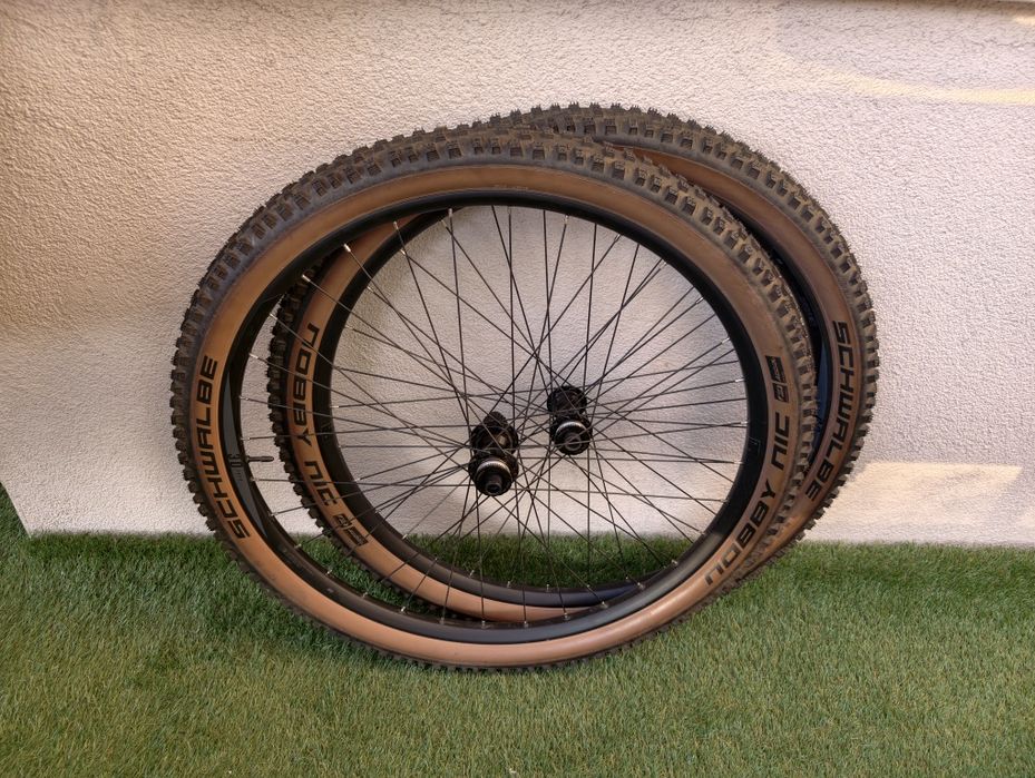 NIEMAL NOWY Zestaw Kół 29" 2,4", RODI Tryp 30 TR, Nobby Nick, Shimano TC500