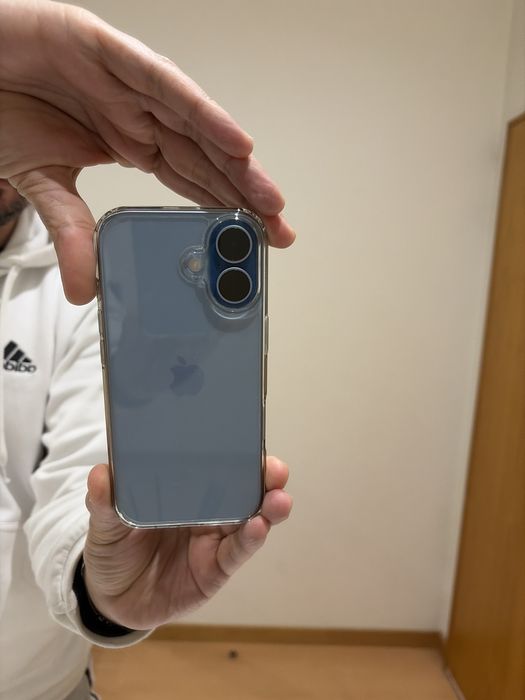 iPhone 17 APPLE (6.3'' - 256 GB - Azul-névoa)
