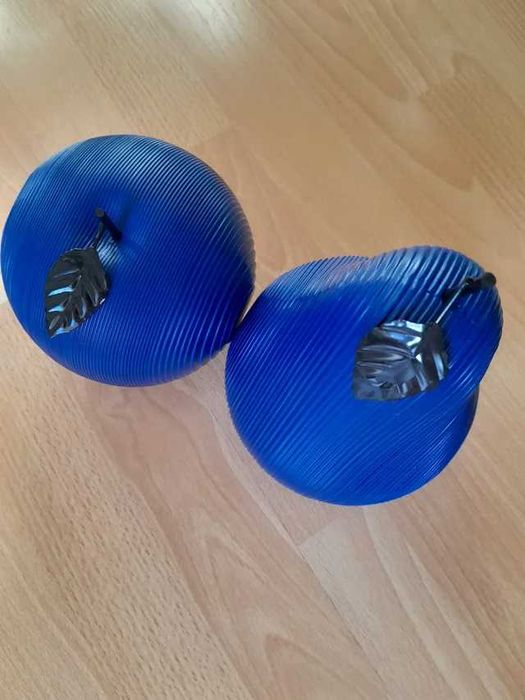 Escultura design resina azul (Fruta)