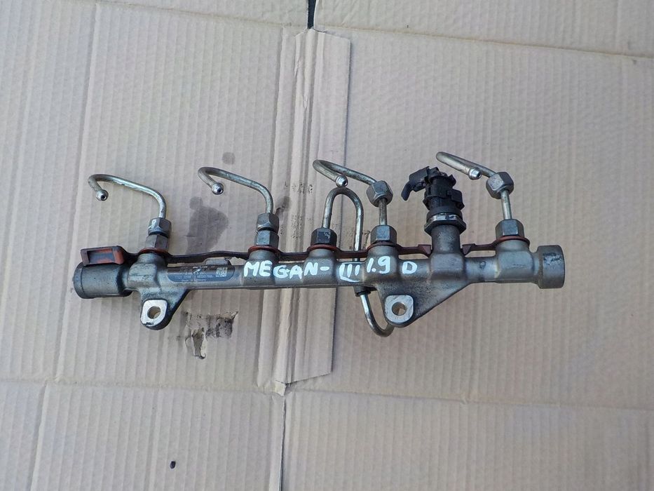czujnik ciśnienia listwa renault megane III 1,9 dci 8200576683 8200576687
