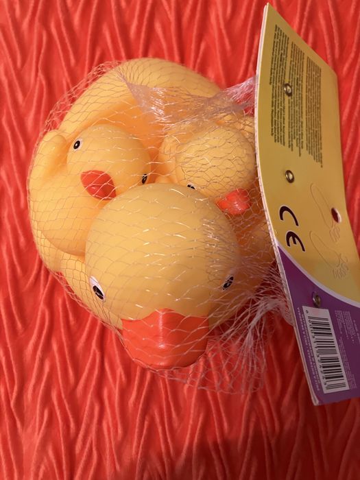 Zestaw - 3 nowe, gumowe kaczki do kąpieli - mama i dwie kaczuszki