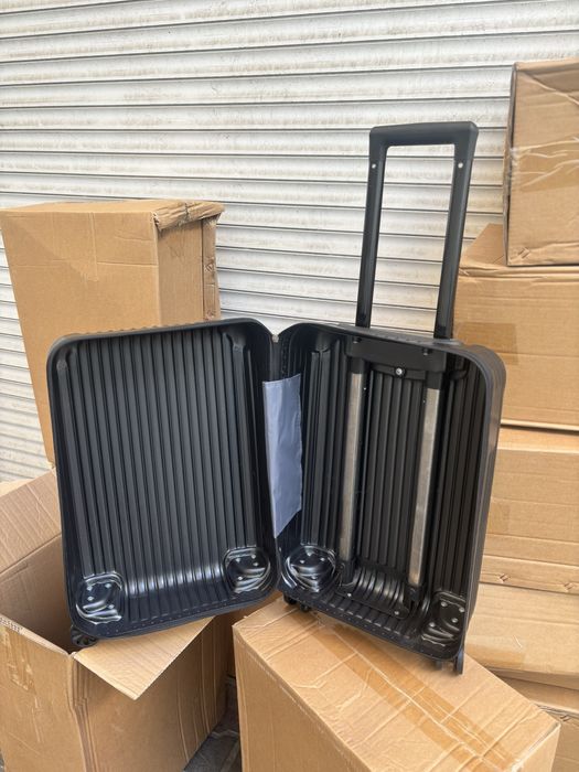 Чемодан 30 л , валіза  поліпропілен, чемодан, 60 см