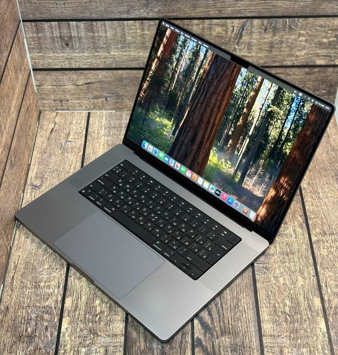 MacBook Pro A2485 (16, 2021) M1 Pro/16/512Gb/Магазин/Гарантія