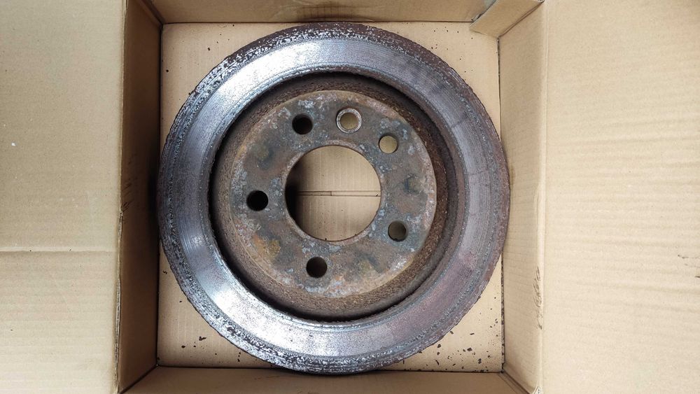 Тормозной диск  с суппортами