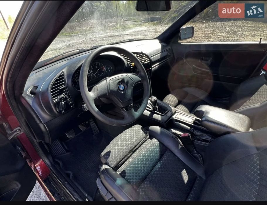 Продам BMW 3 Series 1991