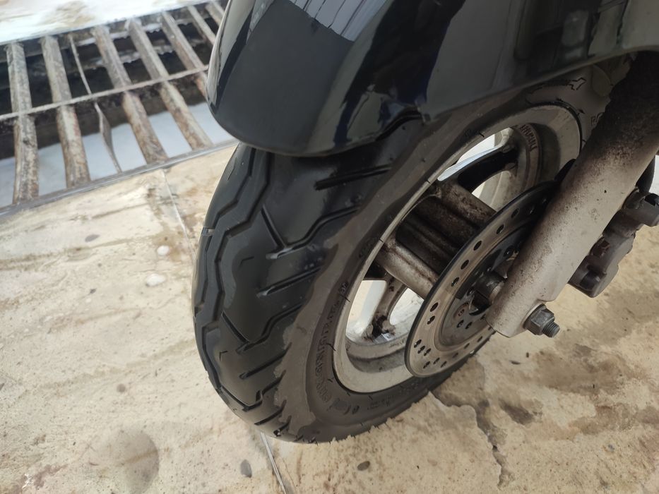 Продам скутер Honda Lead af48