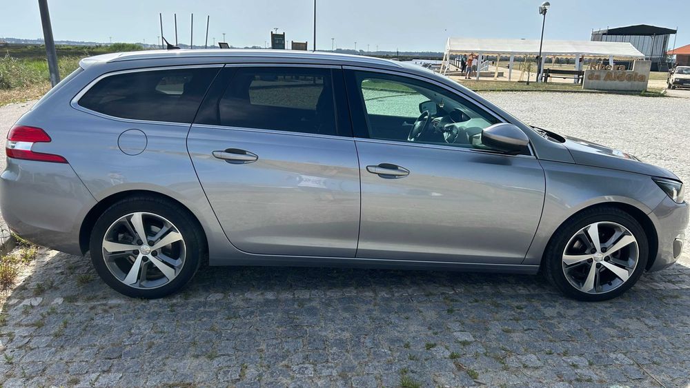 Peugeot 308 SW 1.6 BlueHDi Allure