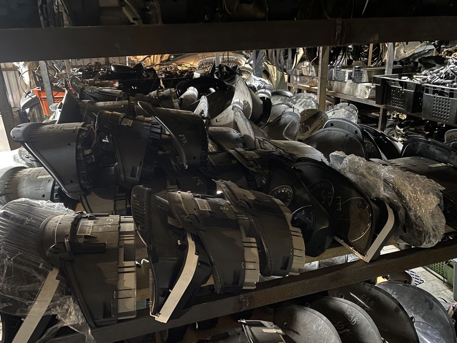 Приборна панель Щиток Приладів BMW E38 E39 E46 E53 Е60 E65 Е87 Е90 Е91