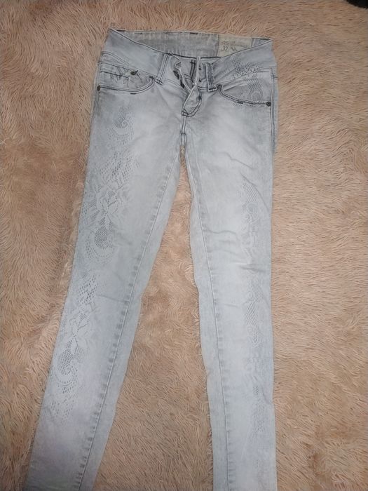 Джинсы для девочек