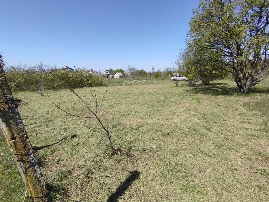 Продам или обмен на авто участок Салганы 6 соток, возле газового хозяй