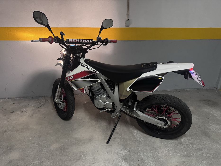 Ajp pr3 125 cc SM