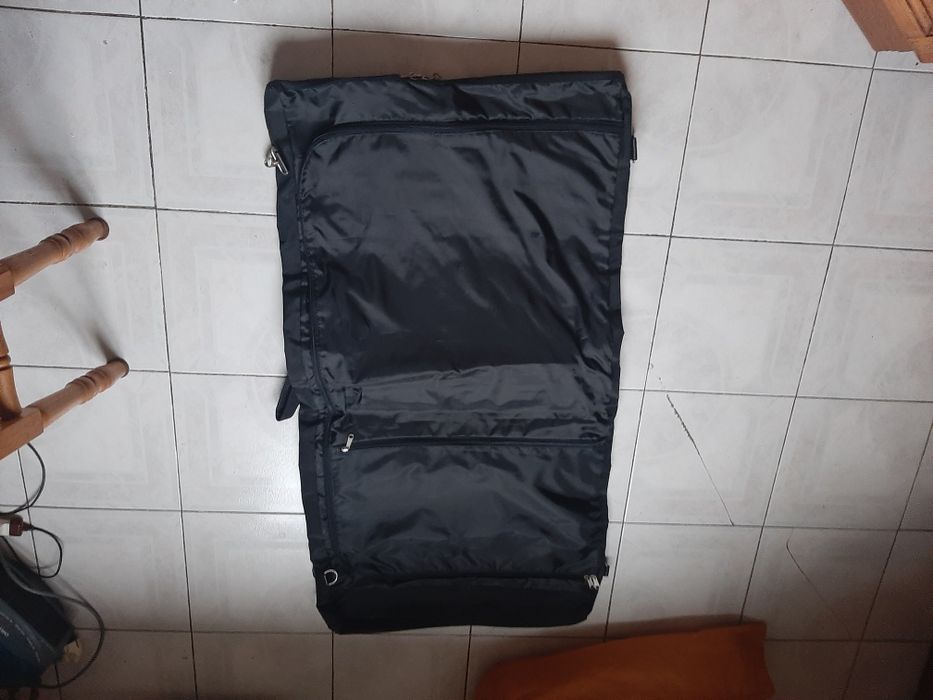 Сумка для костюмов