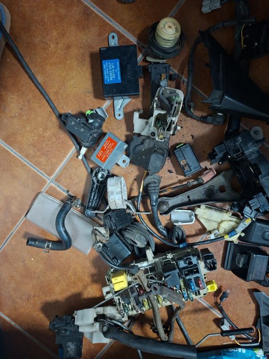 Pecas honda civic MB2   95-00