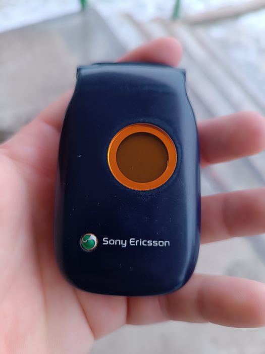 Sony Ericsson Z200 редкость