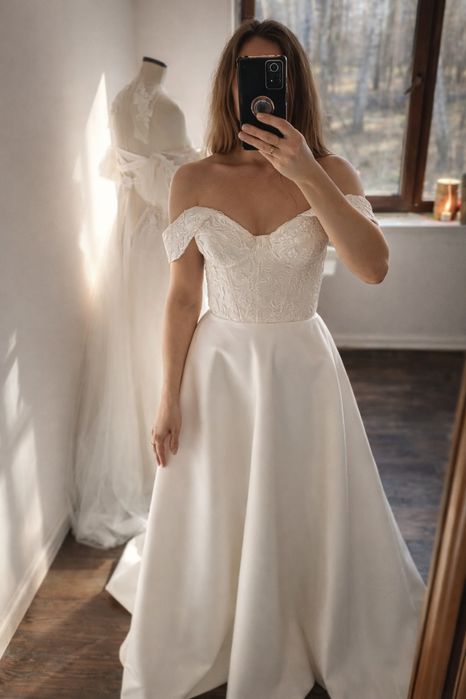 Suknia ślubna rozmiar s xs m gładka elegancka klasyczna nowa