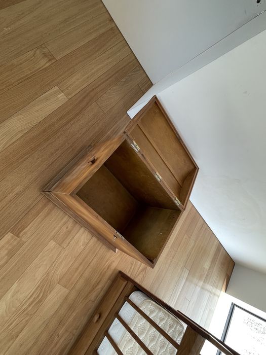 Cama de Bebé com Baú de Brinquedos