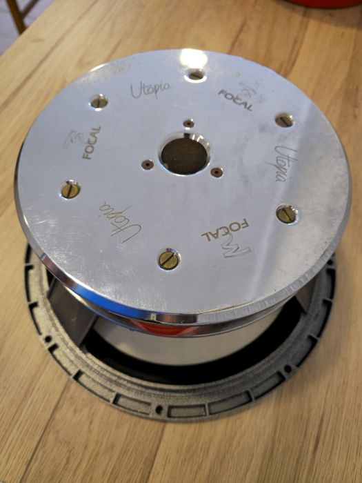 Subwoofers Focal Utopia 33 WX de 13"