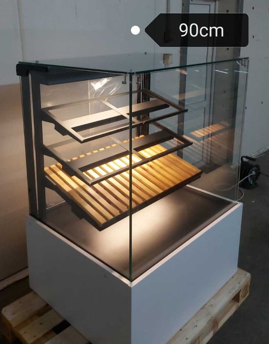 Witryna lada cukiernicza gastronomiczna NEUTRALNA LUB CHŁODNICZA