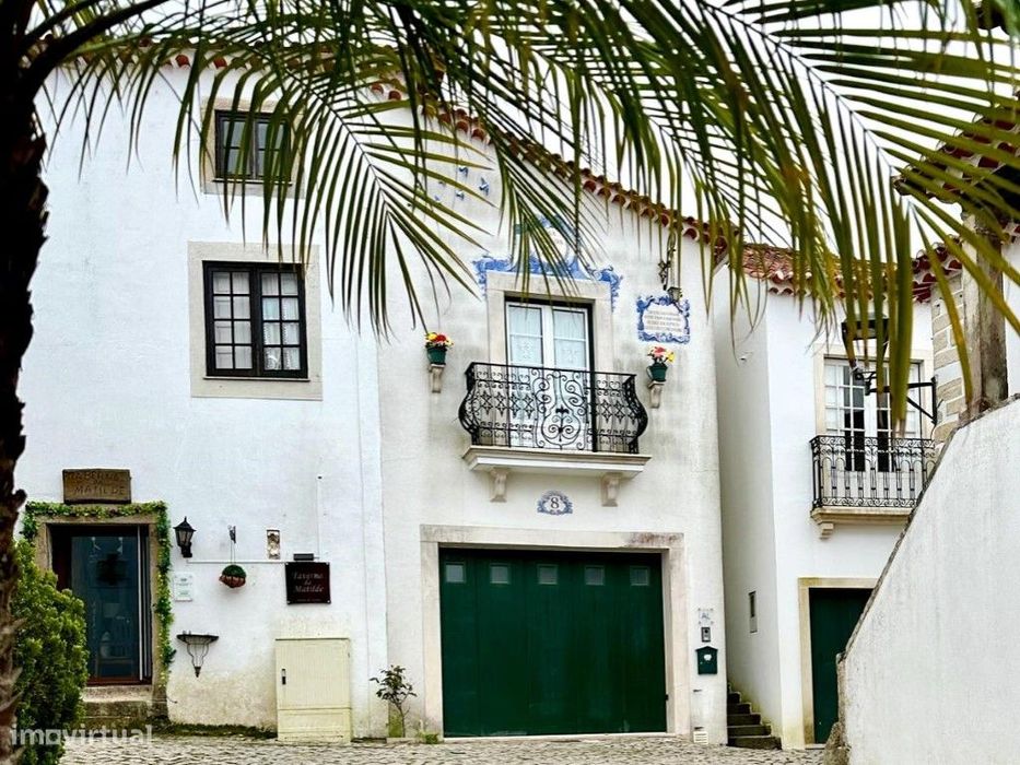 Moradia com Piscina Castelo Ourém!