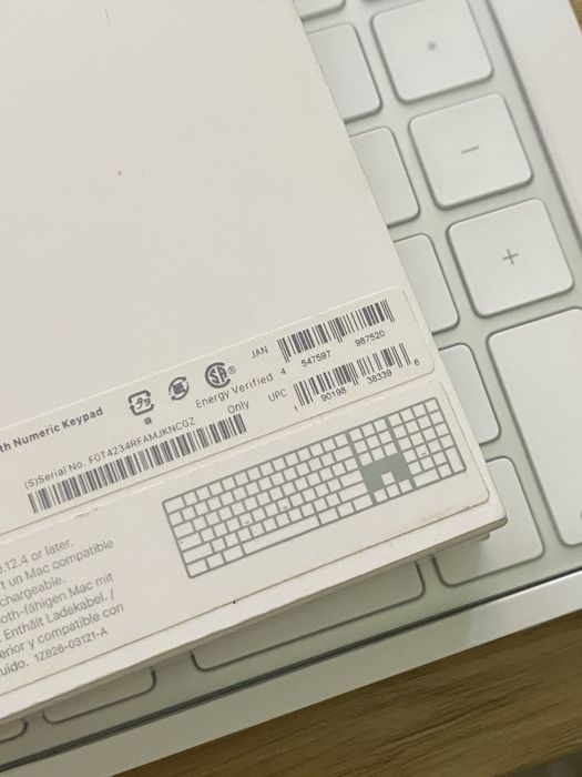 Apple Magic Keyboard (як нова)