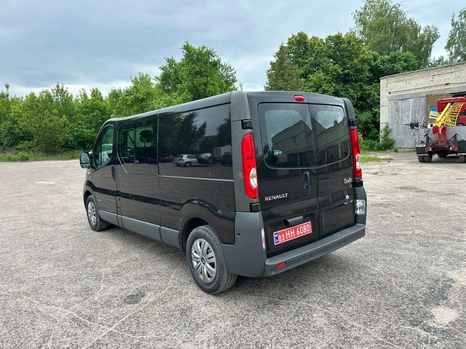 Рено трафік 2012 рік, 2,0 дизель, 84 квт. Оригінальний вантажо-пасажир