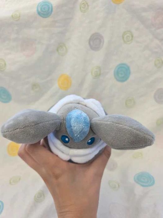 pokémon peluche do pokémon Carbink pokémon center pokédoll